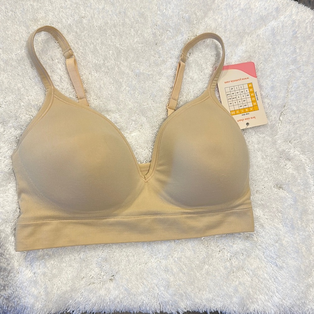 NWT Dawn Contour Yummie Bra Sz Small Frappe